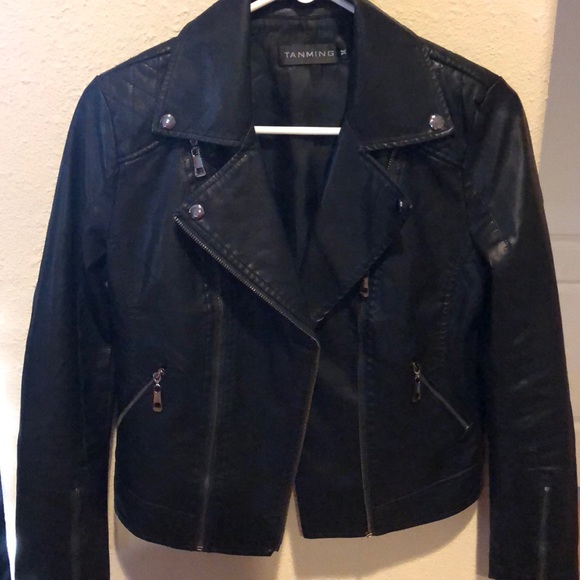 Black faux leather coat - Picture 3 of 6